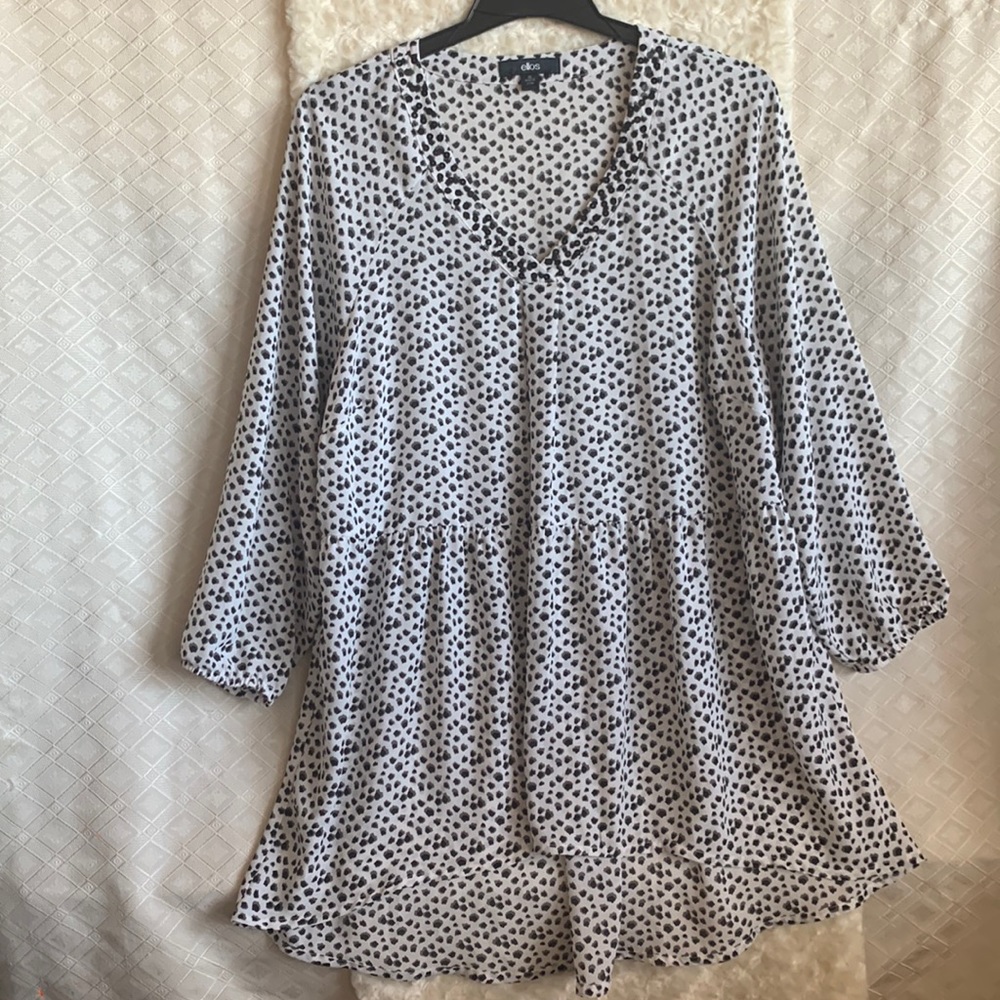 Ellos pintuck dropped waist tunic sz 20